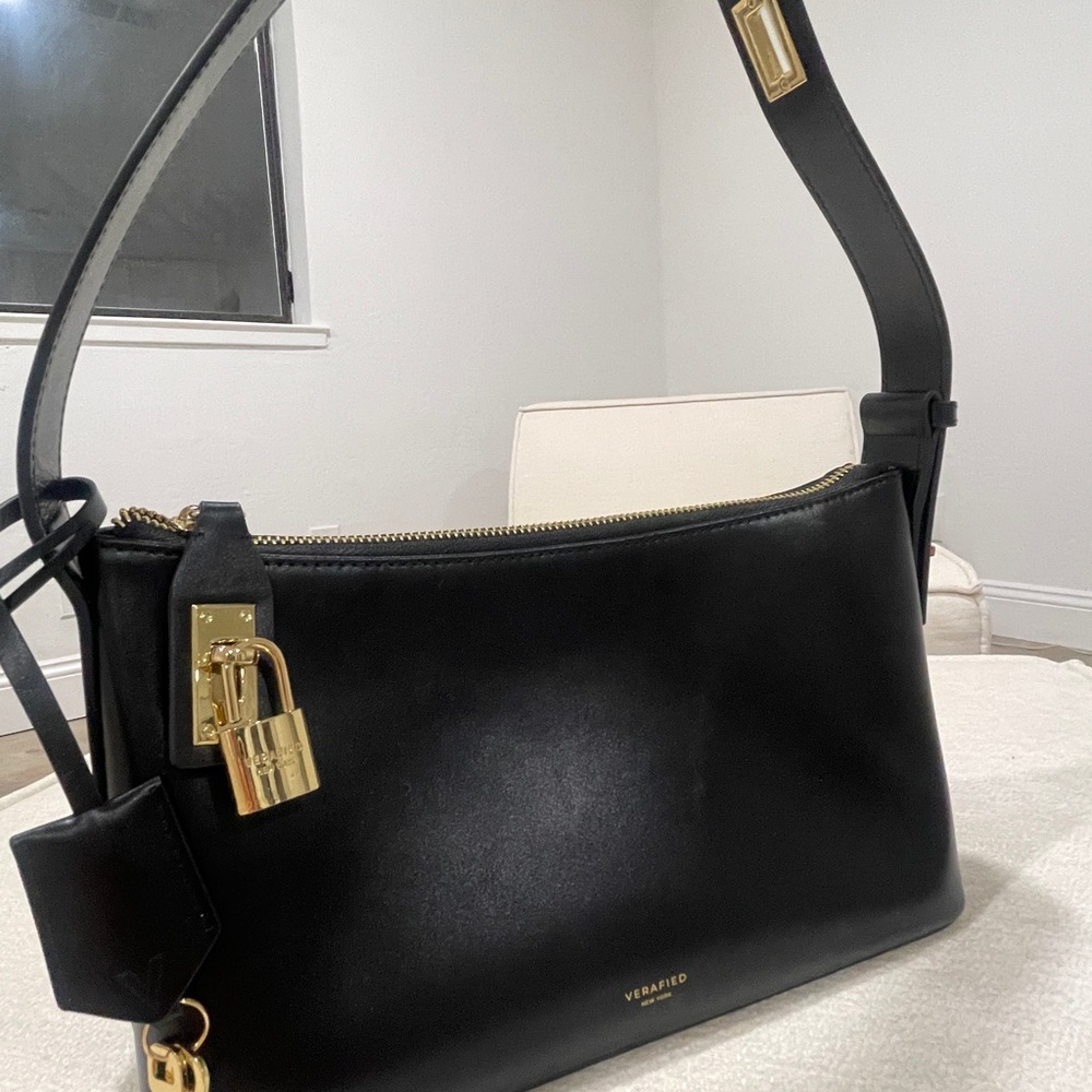 Verafied New York Gold Black Hobo Bag – New without tag, Dust Bag Included